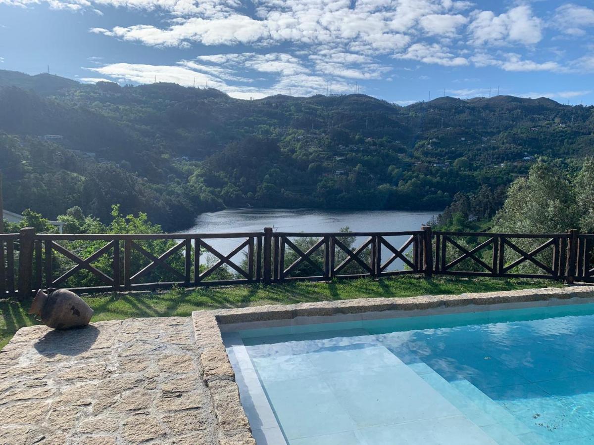 Casa Da Terra Nova - Geres Villa Rio Caldo Bagian luar foto